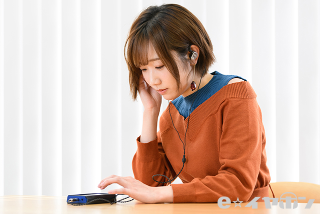 e_earphone's tweet photo. 田所あずささんサイン入り『U12t』が抽選で1名様に当たる！ RTプレゼント企画の詳細は記事にて！

【PR】田所あずささんが64AUDIOのカスタムIEM（イヤモニ）をオーダーしたらしい - https://t.co/DhEaJYg1sB

締切:2019/12/31

#田所あずさ #64AUDIO https://t.co/WwJLu68ADD