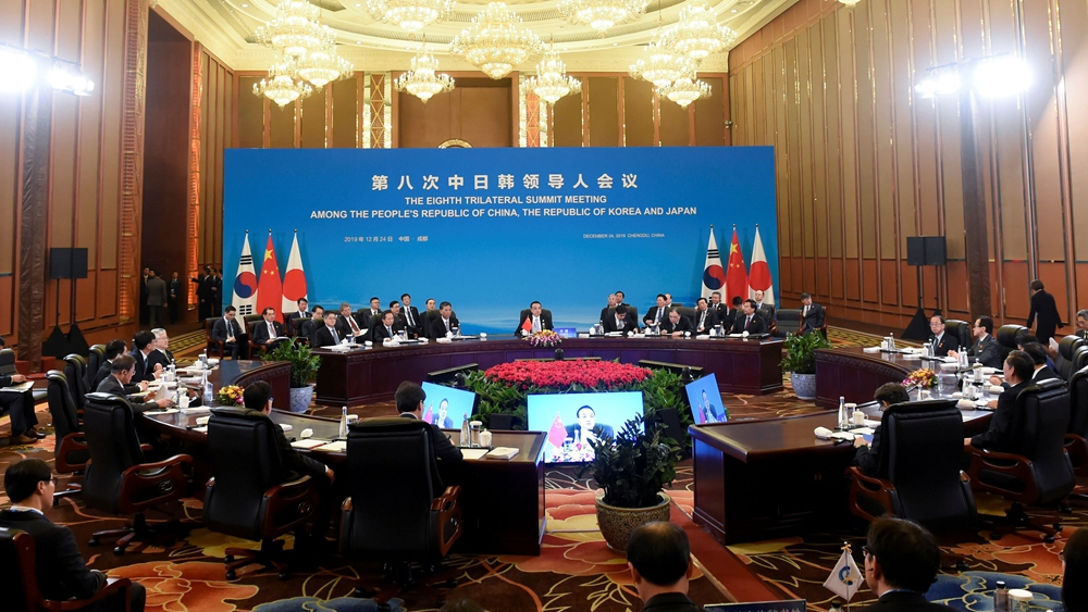 PDChina's tweet image. Leaders from China, Japan, and ROK at a trilateral leaders’ meeting exchanged views on the Korean Peninsula and affirmed the common goal of realizing #denuclearization of the Korean Peninsula and long-term peace of Northeast Asia, Foreign Ministry said Tuesday.
