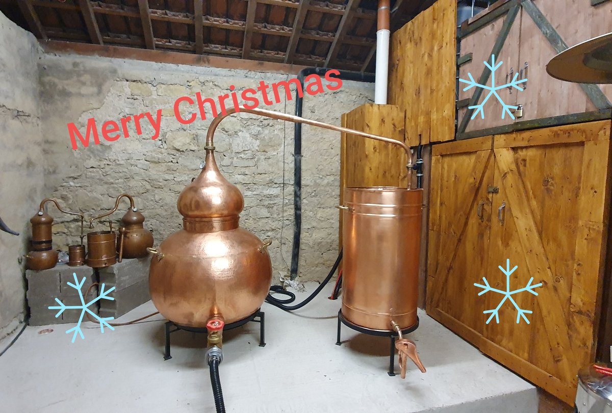 I wish you and your family a Merry Christmas! 🎁🎄🥃
#SmallBrook #SingleMalt #Whisky