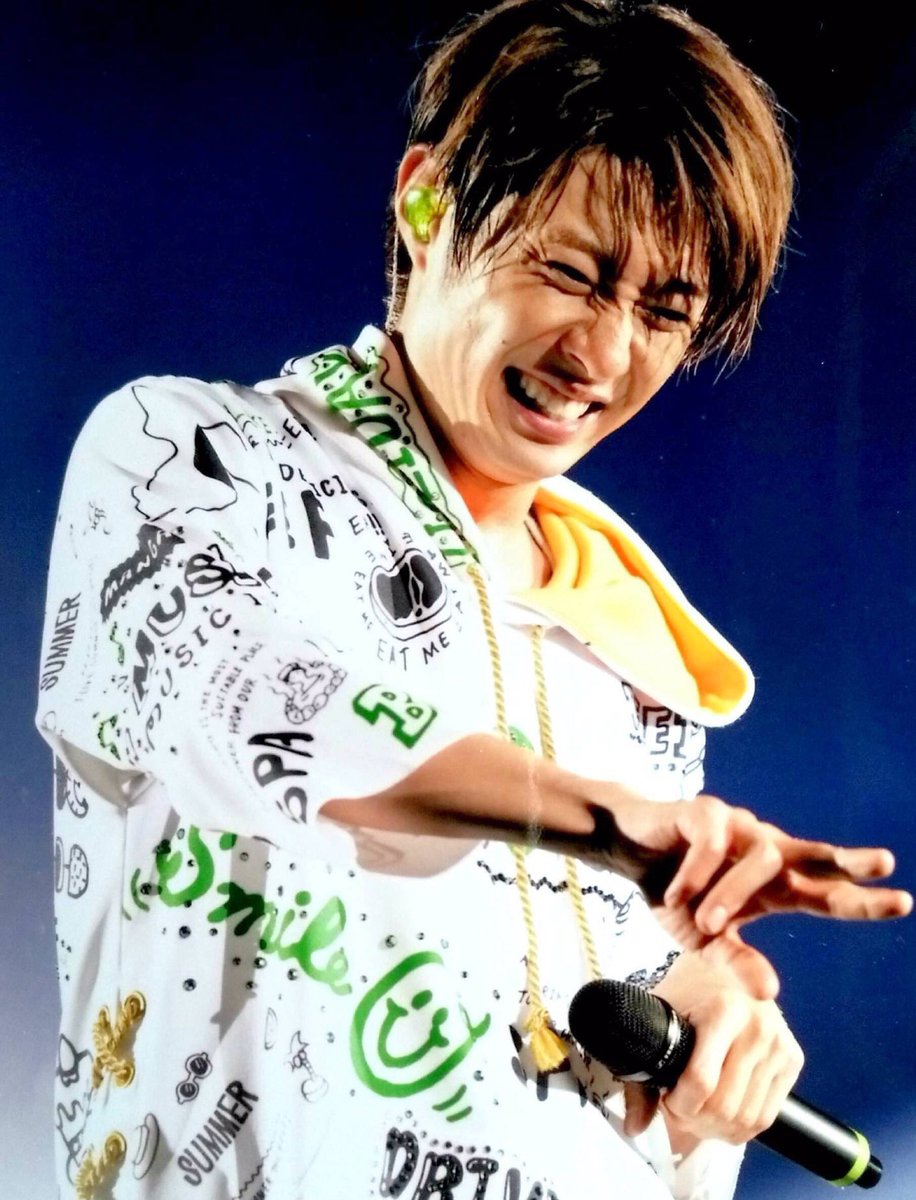 arschan_am's tweet photo. 相葉くんお誕生日おめでとう🥰
いつまでも一番大好きです💚
来年も会えますように🥺 https://t.co/hEBOJ9d2p4