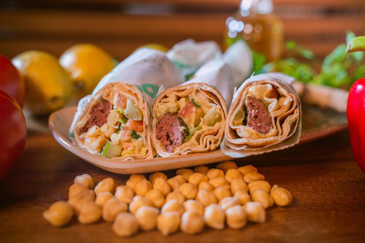 KababjiUk's tweet photo. Just 1 more sleep, eek, 🙌 you’d better get wrapping, 🎁 get the @KababjiUk “wraps-in” that is 😂we close at 5pm today for the Xmas break. Merry Xmas everyone 🌯🌯🌯 @lovewimbledon @WimbledonRFC @AFCWimbledon @MyWimbledonApp @ladywimbledon @Deliveroo #wimbledon #masterofkababs https://t.co/UOFlKkKXCq