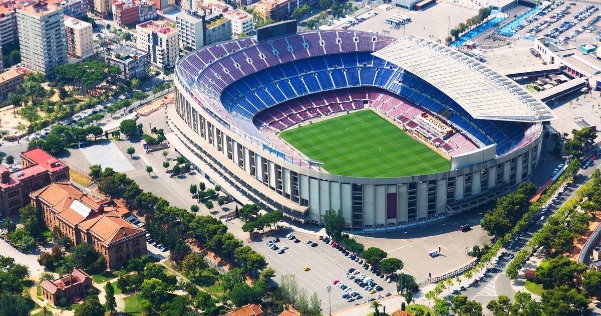 myyjeon_'s tweet image. @ Big hit en BARCELONA tenemos el estadio más grande de Europa. Así como dato. 

BTS EN ESPAÑA 2020 COÑO!🇪🇸🍀 

#BTSTour2020 #BTSINSPAIN