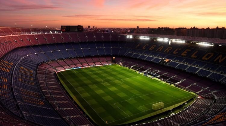 myyjeon_'s tweet image. @ Big hit en BARCELONA tenemos el estadio más grande de Europa. Así como dato. 

BTS EN ESPAÑA 2020 COÑO!🇪🇸🍀 

#BTSTour2020 #BTSINSPAIN