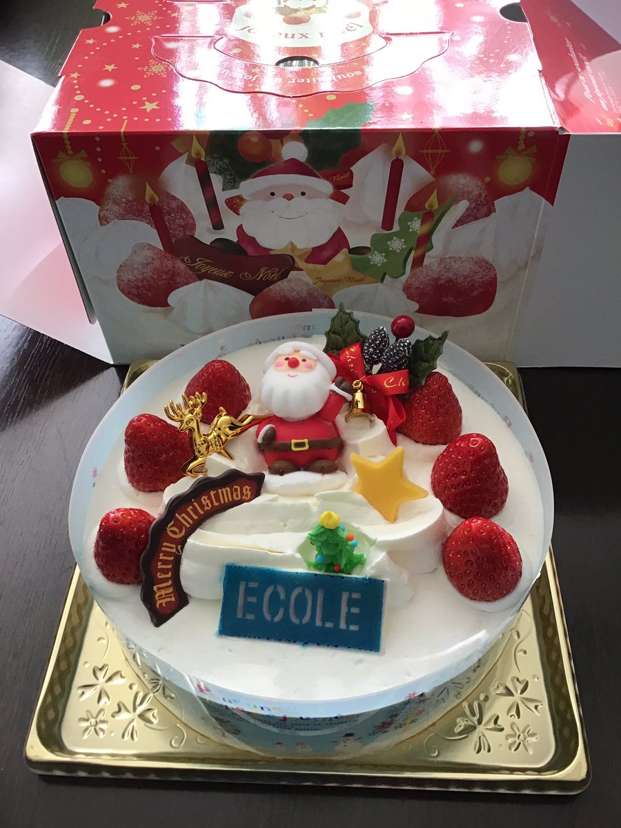 勝文堂 A Twitter ᔦᔧ Mᵉʳʳʸxᵐᵅˢ ᔦᔧ ケーキいただきました ありがとうございまーす ﾍﾟｺｯ ケーキ カットアプリ便利ですね 7等分も楽ちん メリークリスマス クリスマスケーキ クリスマスイブ