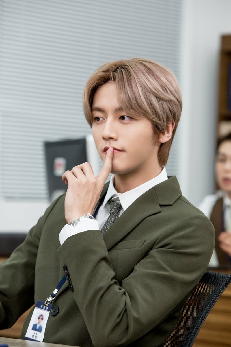 SF9_FANCLUB's tweet photo. SF9 ‘THE FANTASY’ PROJECT <FOR FANTASY>
'셒구상사 (SF9 SANGSA)' EP.02.5 👔
Behind the scenes
#SF9 #에스에프나인 #THE_FANTASY #더판타지 #FOR_FANTASY #셒구상사 #SF9_SANGSA https://t.co/d41B5JjtO8
