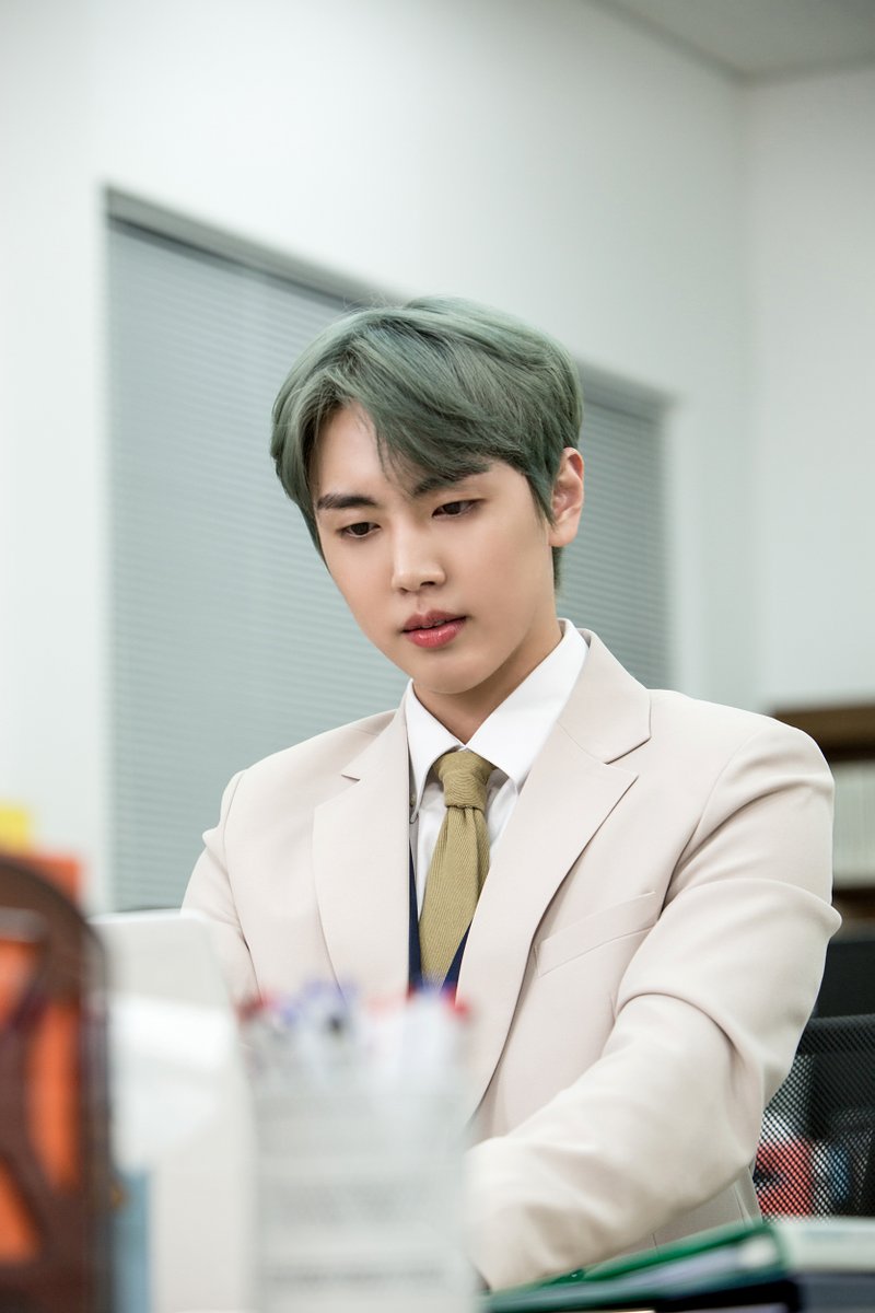 SF9_FANCLUB's tweet photo. SF9 ‘THE FANTASY’ PROJECT <FOR FANTASY>
'셒구상사 (SF9 SANGSA)' EP.02.5 👔
Behind the scenes
#SF9 #에스에프나인 #THE_FANTASY #더판타지 #FOR_FANTASY #셒구상사 #SF9_SANGSA https://t.co/d41B5JjtO8