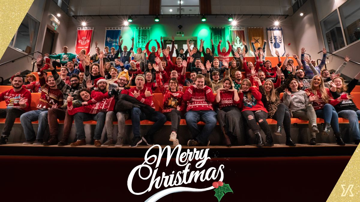 Jagex's tweet image. From all of us at @Jagex, have a Merry Christmas and a Happy New Year. May 2020 bring even more of exciting adventures! 🎉