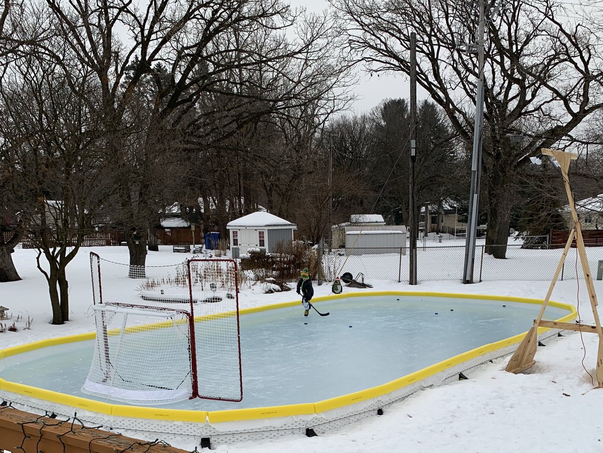 ⁦<a href="/DarrenDreger/">Darren Dreger</a>⁩ Perfect morning in Mounds View, MN. Happy Holidays!