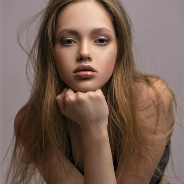 GirlsToAdore's tweet photo. #beautifulgirl 
#beautifulgirls 
#model https://t.co/mXfty8PzPc https://t.co/1g7EaamKv1