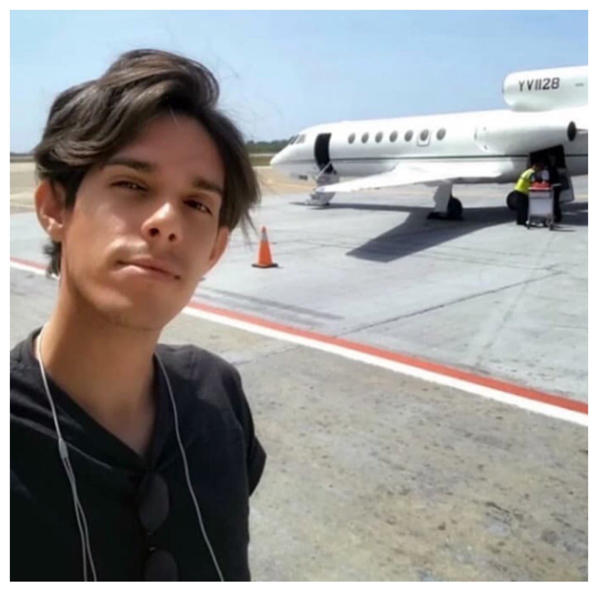 abogadosvenezu1's tweet photo. Cuba 🇨🇺 MULTIMILLONARIO HIJO del Priner Ministro Cubano MANUEL ALEJANDRO MARRERO viaja GRATIS por el MUNDO 🌍 en aviones ✈️ de PDVSA, Manuel dice que Maduro es el mejor mandatario en la historia de Cuba🇨🇺 y da gracias a los venezolanos por mantenerle sus Lujos y Placeres https://t.co/BgHh9Xvp0d