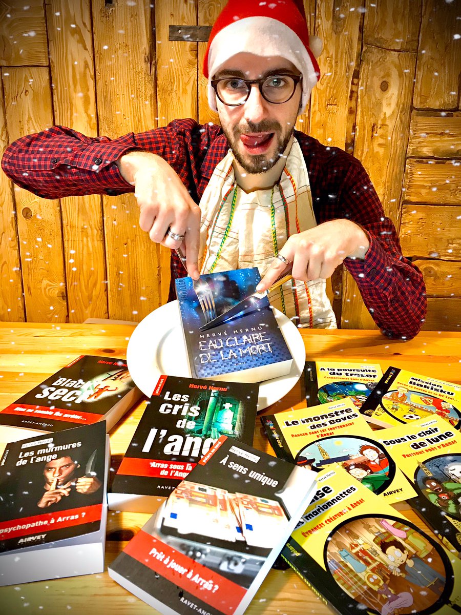 À dévorer bien chaud... 😜 Joyeux Noël à tous !!! #merrychristmas #livres #noel #neige #cadeaux