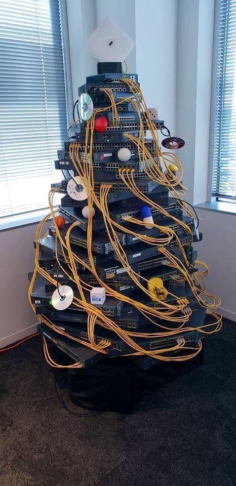 comredit's tweet photo. Felices fiestas #navidad #ComredIT #Mexico https://t.co/jFbvaiaWmG https://t.co/k1voe1doDn