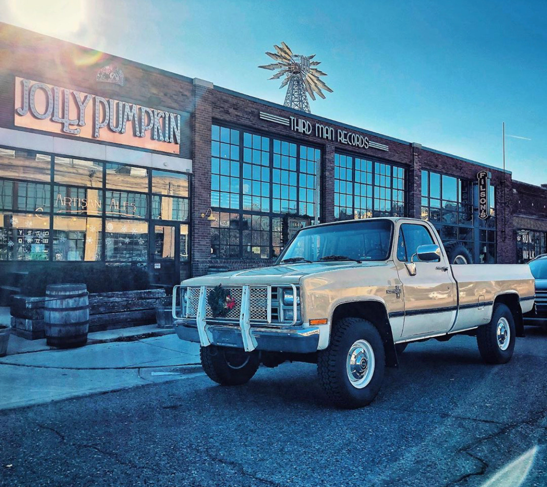 Santa Claus is comin' to town! 🎅We are open today from 11:30am-4pm but will be CLOSED TOMORROW to spend time with our family and friends. Photo: <a href="/detroitcars/">Detroit Knows Cars</a>