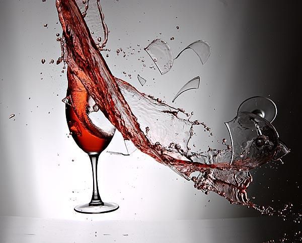 revillodevuelta's tweet photo. NO TE PIERDAS HOY!!!
Nuestro especial "Fiestas que salieron mal"
Desde las 18 en la radio de El Eco https://t.co/Vyb2UqPHj1