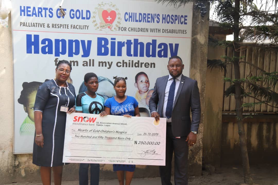 snowmfb's tweet photo. It is a season for smiles and happiness filled with lots of merry. This season we are committed to putting Smiles on many faces and the best way we could do that is by visiting Hearts of Gold Children’s Hospice, https://t.co/pZsgwETGIz