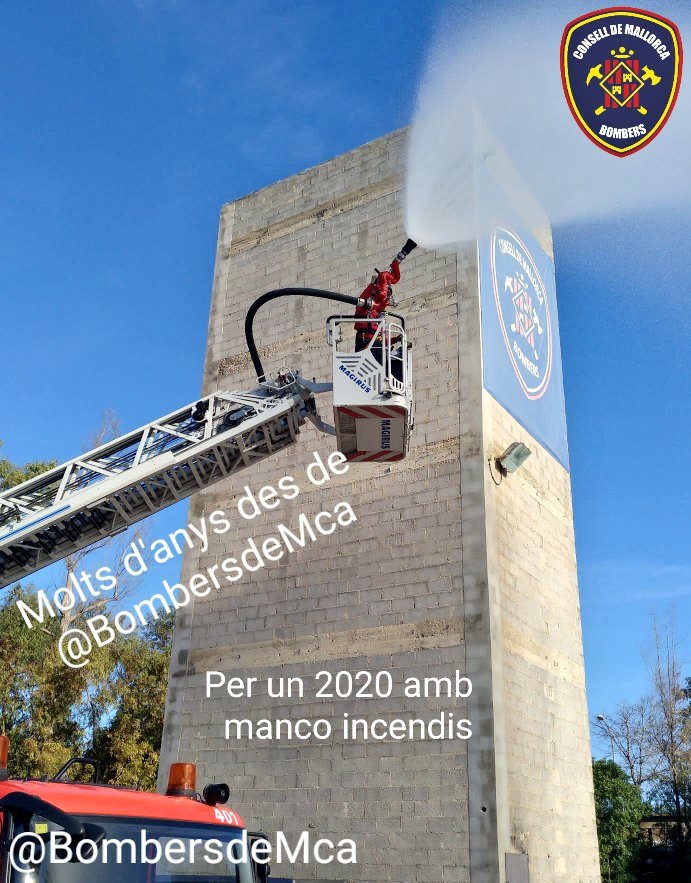 Molts d'anys,
i un agraïment per a tots els que vetllen per la nostra seguretat aquests dies!
<a href="/BombersPalma/">A.C.i E.</a> 
@112IllesBalears 
<a href="/SAMU061IB/">SAMU061 IllesBalears</a> 
<a href="/ibanat_IB/">IBANAT</a> 
<a href="/guardiacivil/">Guardia Civil</a> 
<a href="/Polprbaleares/">Policia Nacional en Baleares</a> 
<a href="/carreteresdeMca/">Carreteres de Mallorca - Consell de Mallorca</a>