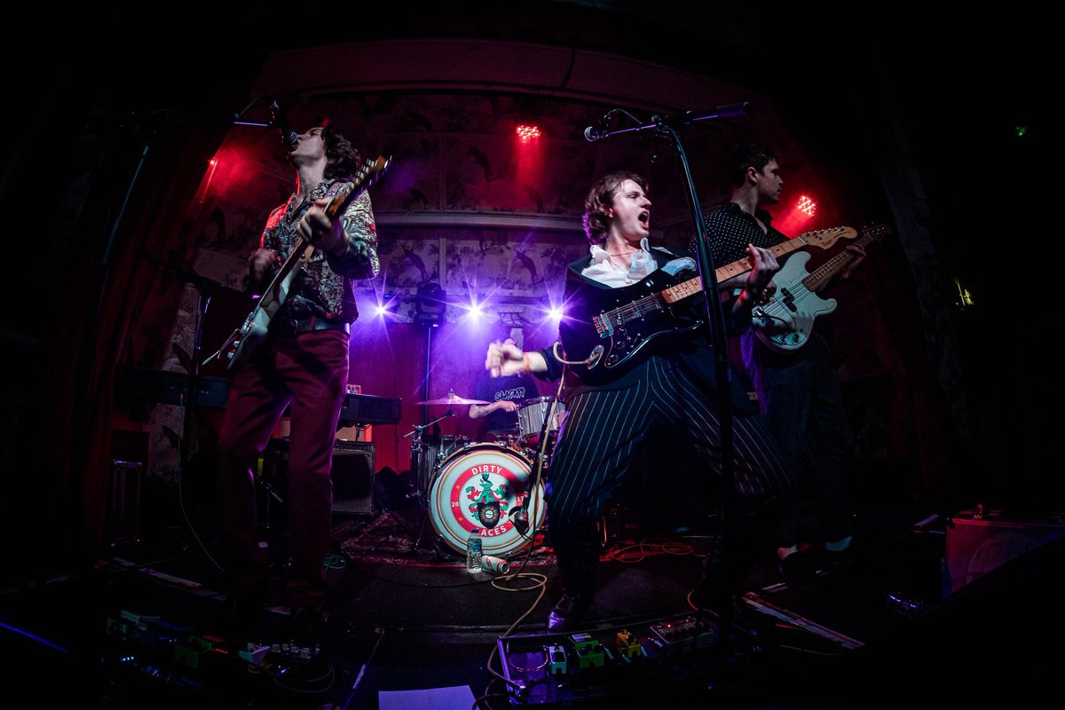 THE SLUMDOGS (@theslumdogs) on Twitter photo We’ve waited 10 months. Our gig the other night was absolutely class. <a href="/DeafInstitute/">The Deaf Institute</a>. Many thanks to <a href="/DirtyLacesBand/">DIRTY LACES</a>. 📸: <a href="/TrustFox/">trust a fox</a> We’ve waited 10 months. Our gig the other night was absolutely class. <a href="/DeafInstitute/">The Deaf Institute</a>. Many thanks to <a href="/DirtyLacesBand/">DIRTY LACES</a>. 📸: <a href="/TrustFox/">trust a fox</a>