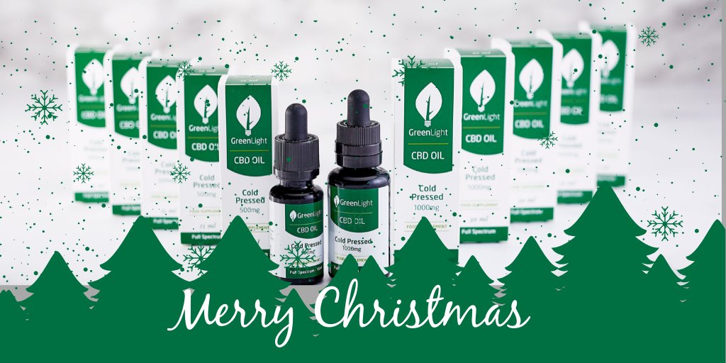 greenlightsupps's tweet photo. 🎄 Wishing you all a very Merry Christmas, from GreenLight Supplements 🎄 #Christmas #HappyHolidays #CBD #CBDIreland #GreenChristmas #CBDhealth https://t.co/DjHys7e8wQ