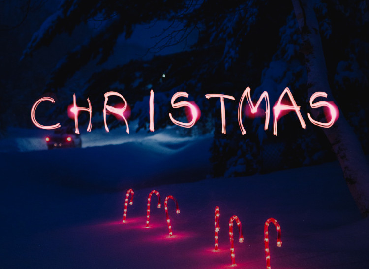 Christmas writing #photofunia, #light, #torch photofunia.com/effects/christ…