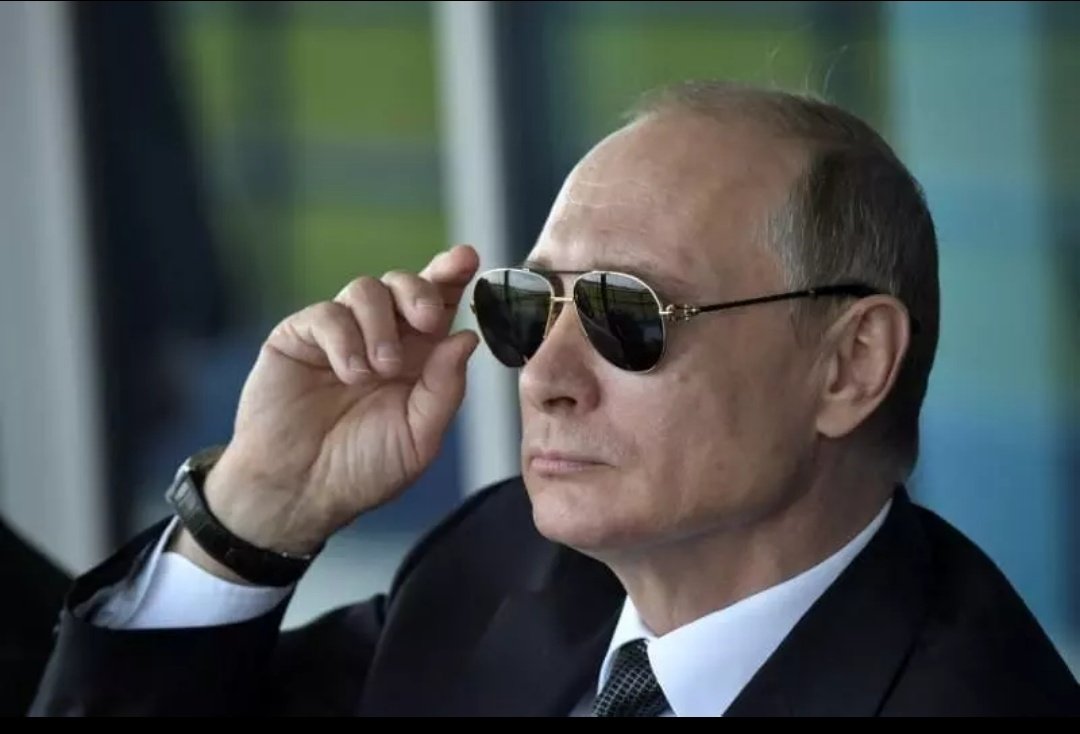 Nitish_B11's tweet photo. Russia says it's internet can work even if it is cut off from World Wide Web
#Russia https://t.co/0lssD675Kr