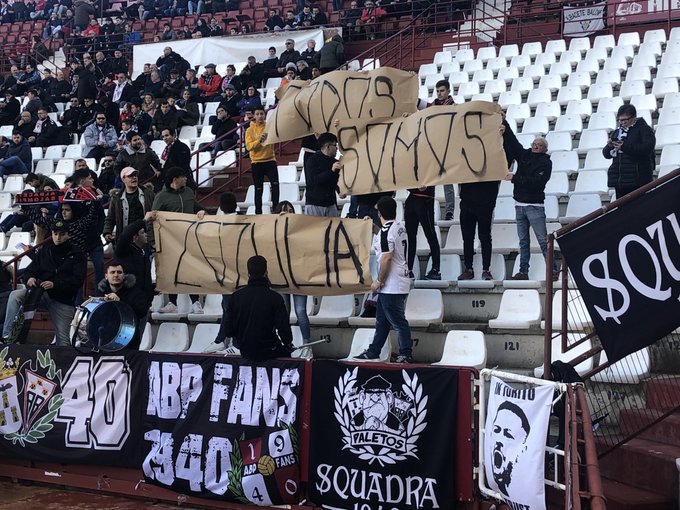 18 DIC: Manifestación en defensa de los violadores de la Arandina. "No estáis solos". 

21 DIC: Manifestación en defensa del nazi de Zozulya. "Todos somos Zozulya". 

23 DIC: Manifestación en defensa del empresario explotador. "No a la huelga".

Toda esta escoria está desatada.