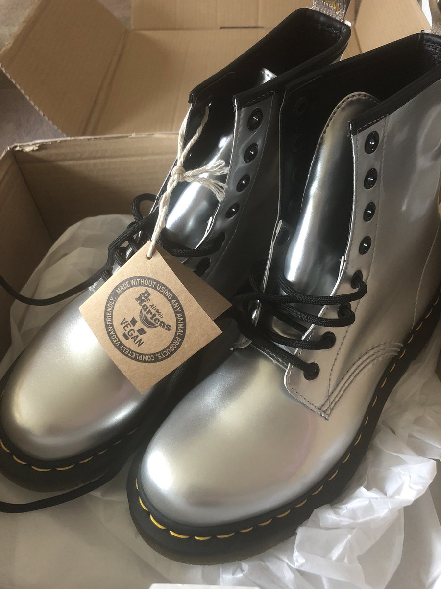 la redoute dr martens