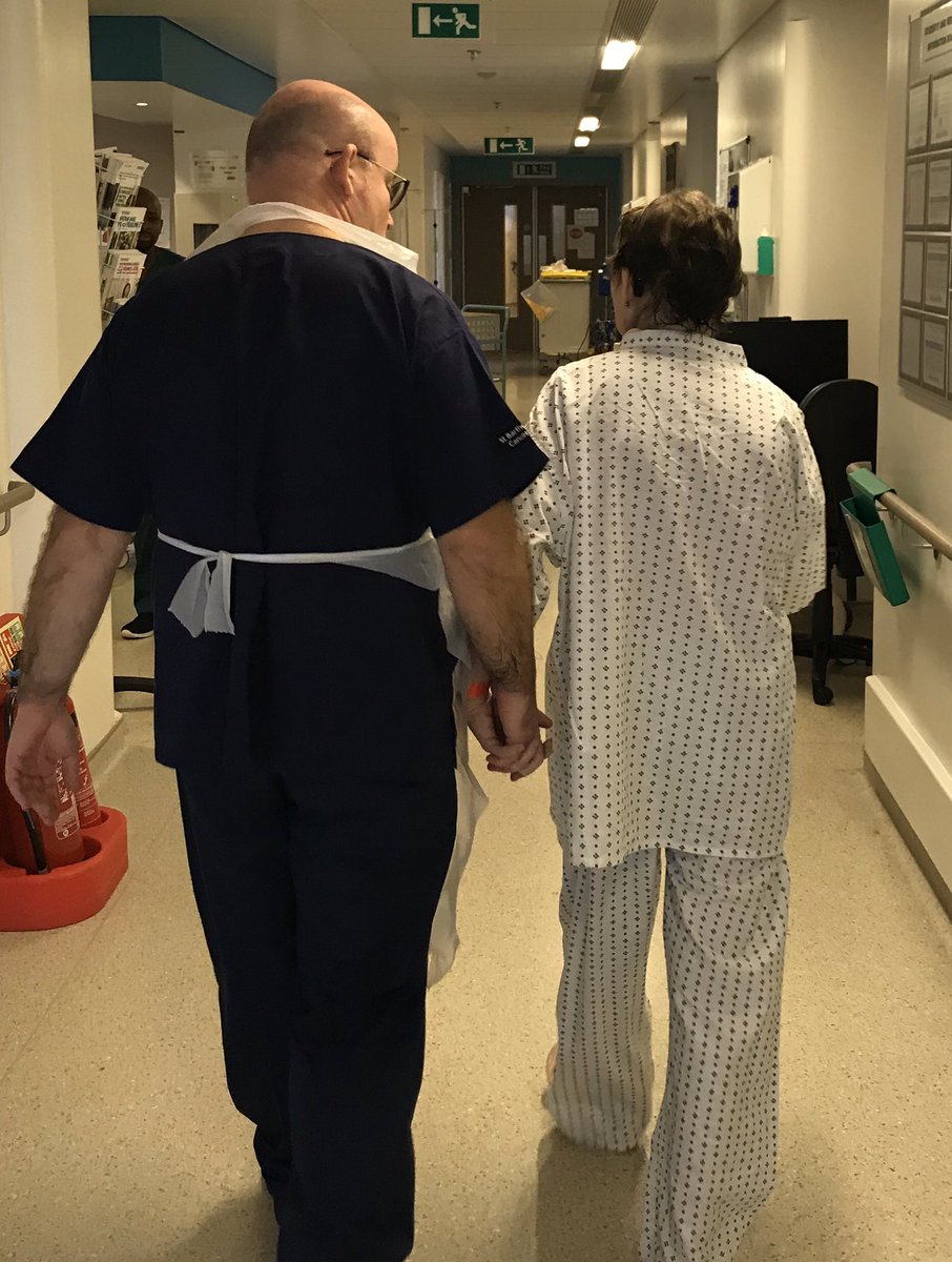 When 1:1 nursing really makes a difference @BartsHospital 😊#CancerWeCare