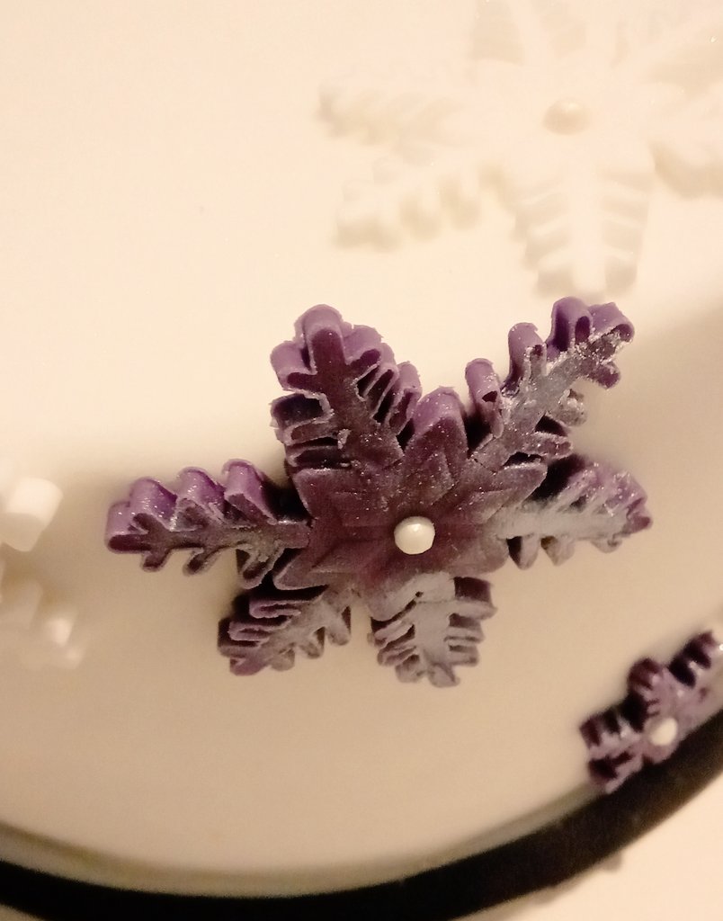 We hope that you enjoy your Holidays &amp; quality time with your families from us to you all. 🤗😉 
We will tweet any website updates/problems &amp; If you can't view our site behind a VPN please try changing server. Thanks
#GTBI #Christmas #Family #ChristmasEve #TuesdayMotivation