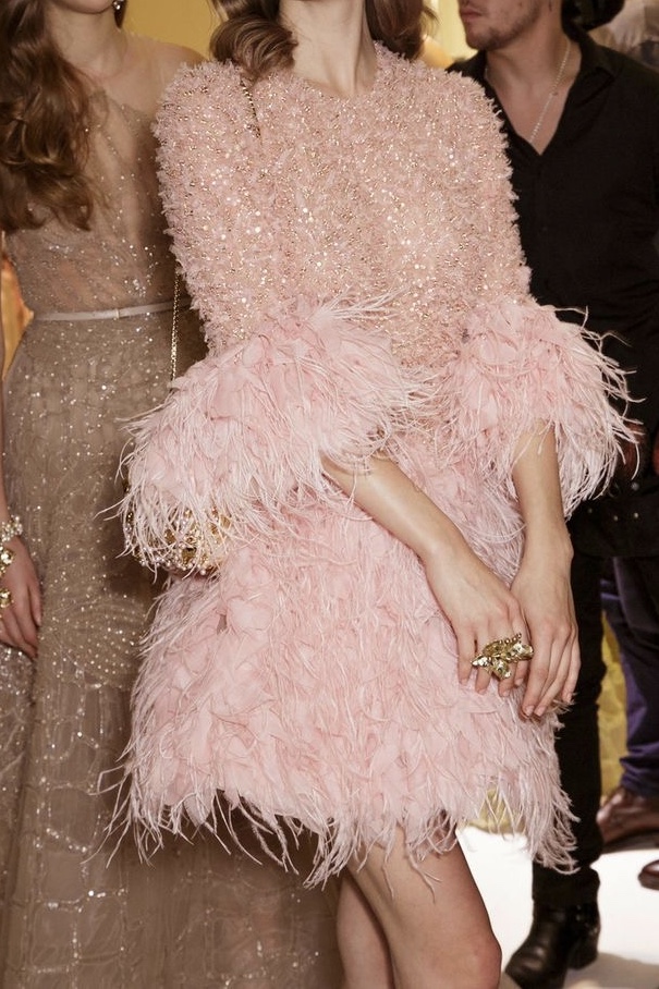 GoldenFashi's tweet photo. من مجموعة Elie Saab لربيع وصيف ٢٠١٥ https://t.co/CAaWYCWbNH