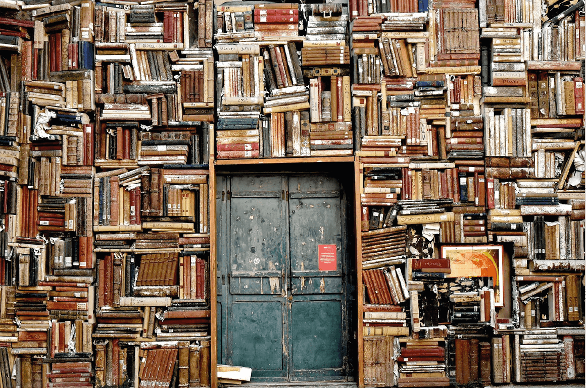 NatClearances's tweet photo. Our latest post explores the reasons for hoarding: https://t.co/zKYQilJxM1 #hoarding #OCD #ADHD #mentalillness #property #NationalClearances https://t.co/03bN3BUXzf