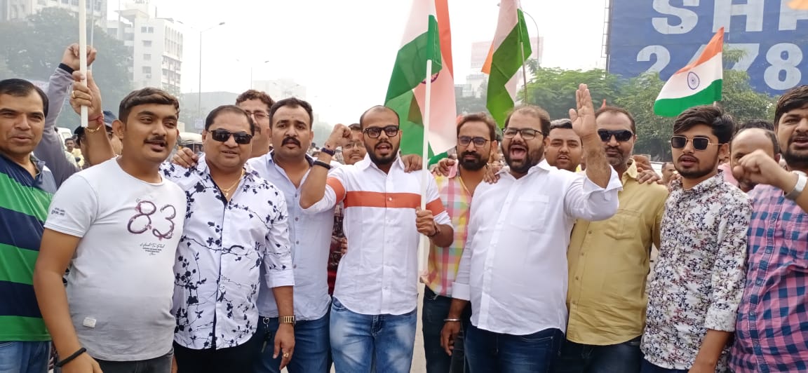 KrushnalParekh's tweet photo. I support #CAA Nation Supports #CAA. #SuratWithCAA @purneshmodi @NBhajiyawala @DarshanaJardosh @AnkitVY34739381 @ChhunchhaHet @narendramodi @AmitShah https://t.co/9H4Kwv9MGg