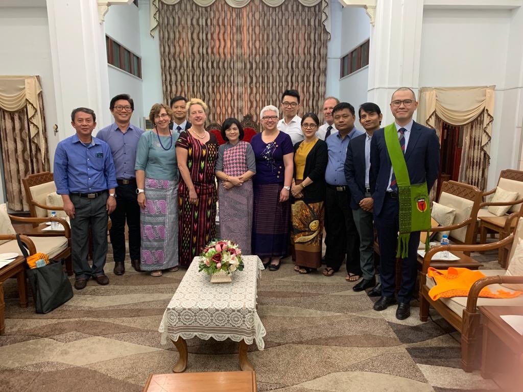 AbrahamKWai1's tweet photo. #EmergencyMedicine is the product of a mature health system. #Myanmar has made a strive to catch up the development with the #international #community. #UniversityofMedicine1 has successfully produced 3 cohorts of specialist emergency physicians. #ACEM #HKCEM https://t.co/4EUvJR46RK