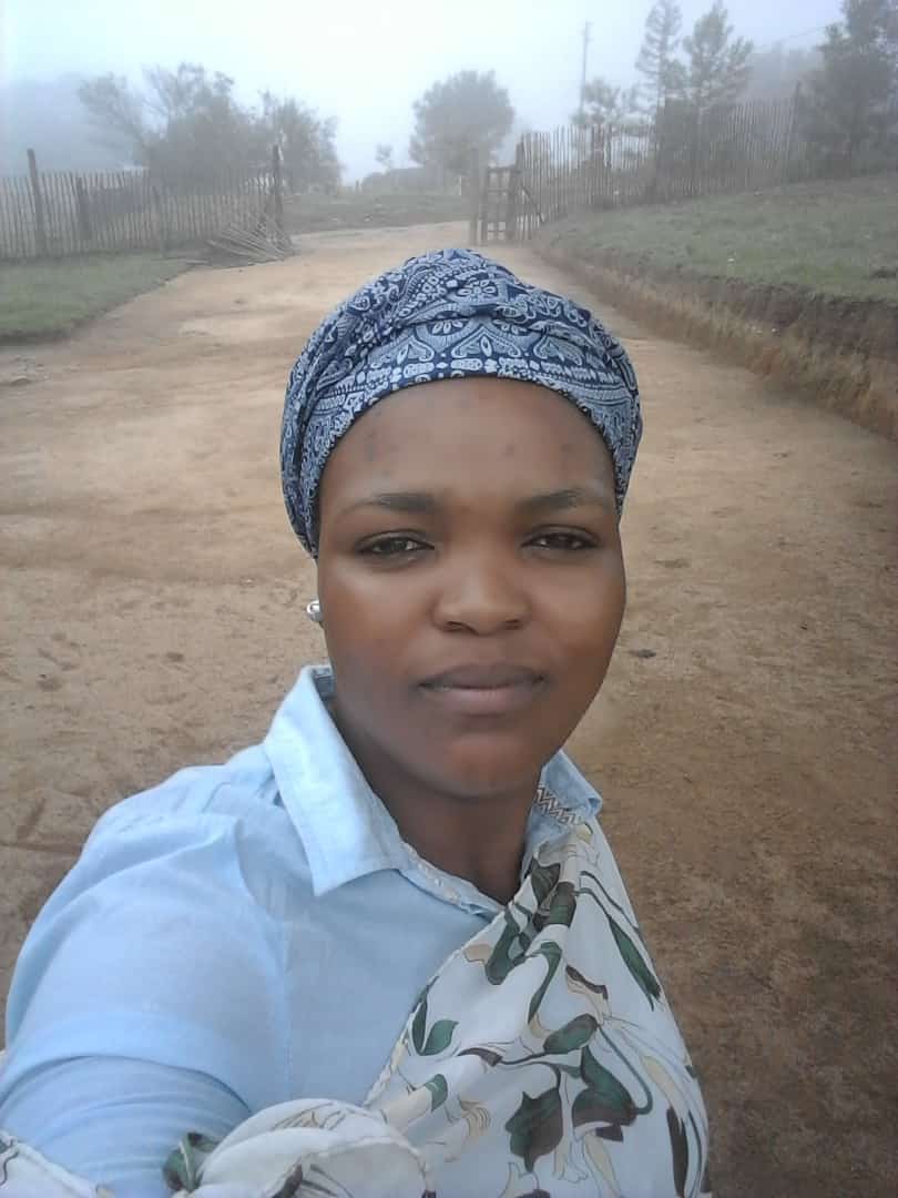 mlangenixolane's tweet photo. khethile khethile make Mlangeni official https://t.co/AoFP0QMlwv