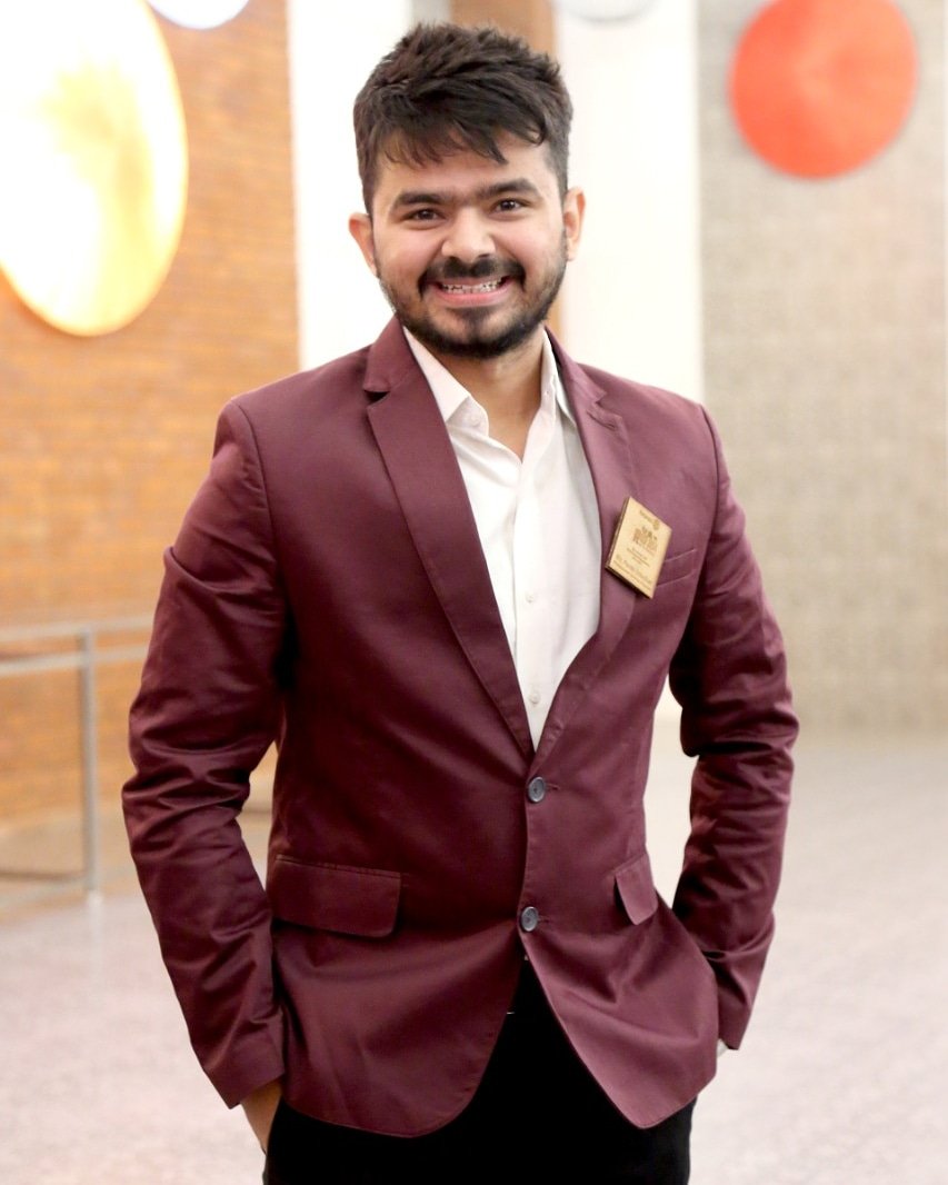 pavakunadkat's tweet image. When you start each day with a greatful heart, light illuminates from within 😃✨
.
Picture Courtesy @studiodreamrajkot 📸

#Pavak #PavakUnadkat #Unadkat #Unadkats #Bni #BniRajkot @bnirajkot #Mornings #GoodMorning #MorningVibes #GoodVibes #Greatful #GreatfulHeart #Light #fresh