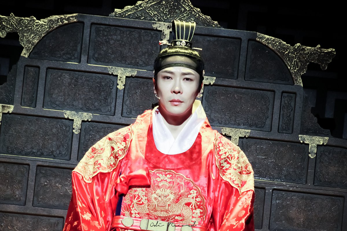 ODIRECORD's tweet photo. 191224 경종 수정실록

경종 #에녹 배우님
연잉군 #박정원 배우님
홍수찬 #주민진 배우님 https://t.co/H9mOhuIHGk