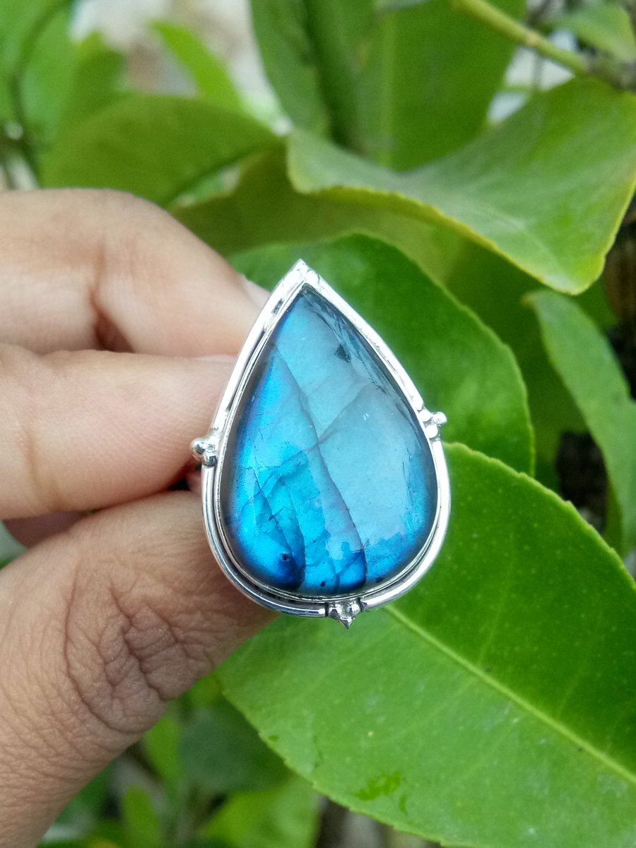 gemstonejewelr3's tweet photo. Labradorite Ring, 925 Sterling Silver, High Blue Flash Ring, Handmade Ring, Gemstone Ring๐โค๏ธ๐๐
https://t.co/5GRWeQ23bV
#labradorite #labradoritering #ring #pearstonering #blueflashring #gemstone #jewelry #highflash #partywearring #attractive #sterlingsilver #925silverring https://t.co/petVra2Biq