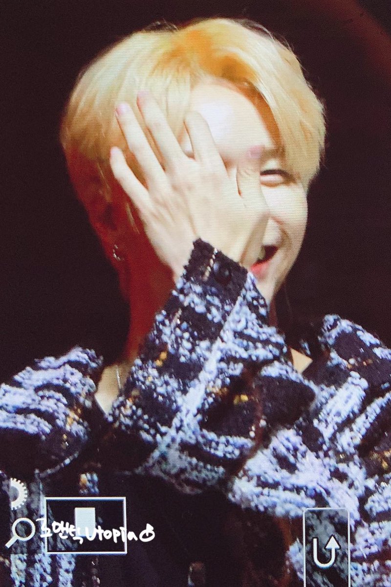 Romantic_utopia's tweet photo. 191224 프리뷰
#빅톤 #승식 #VICTON #SEUNGSIK 
OPPA,,,, https://t.co/Txsats5qCM