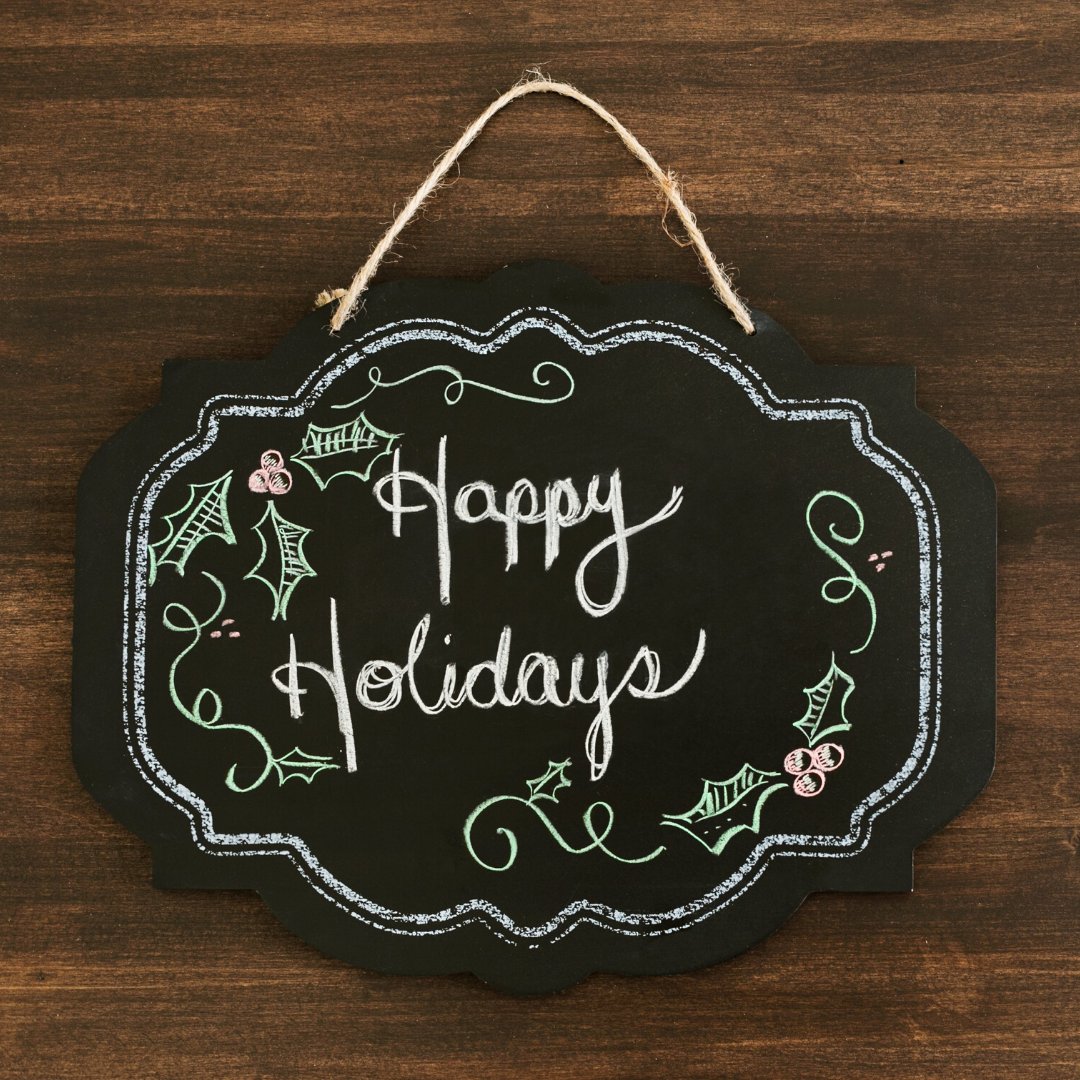 Shop_SWB's tweet image. May your holidays be merry and bright 🌟. Wishing you a wonderful night with your loved ones. Remember that the mall is open until 6:00 p.m. today and closed tomorrow. See you on Boxing Day 🎁. 
*
*
#ShoppersWorldBrampton #SWB #HappyHolidays #MerryChristmas #holidayseason