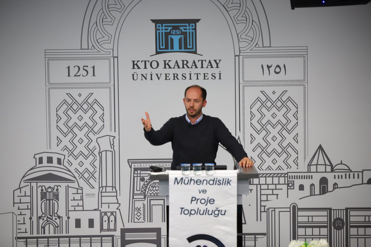 #ktokarataydaetkinlik

"Temet Nosce" - "Kendini Bil"

Mühendislik Fakültesi öğrencilerimiz, Dr. Öğr. Üyesi Hulusi Açıkgöz ve Dr. Mehmed Salih Bostan'ın mesleki ve kişisel gelişim, kariyer planlaması konularında tecrübelerini dinlediler.