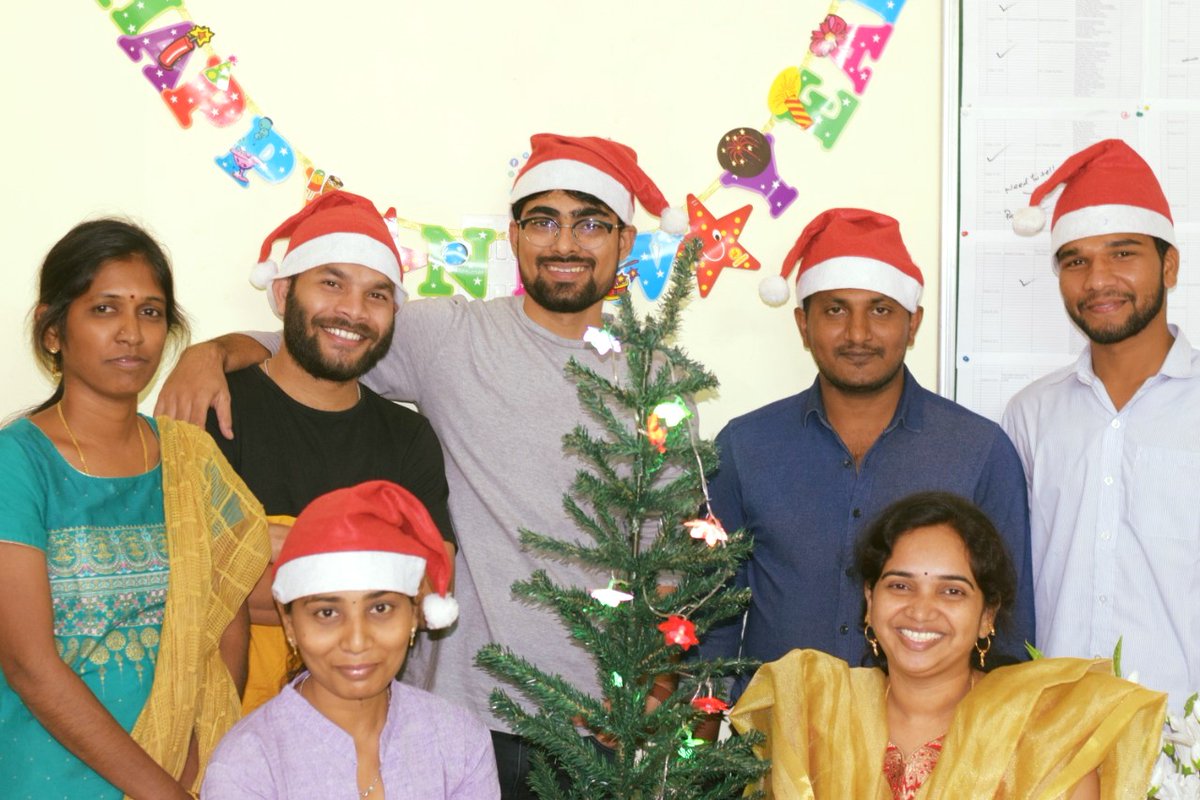 digitalithub's tweet photo. Team Fun and Frolics! Merry Christmas.
#Christmas #Celebrations #Festive #DigitalITHub https://t.co/OoCABP2xim