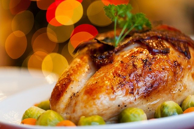 AdvantageFSI's tweet photo. Happy Holidays! Remember - turkey is packed with protein! https://t.co/QNLAfzlILd