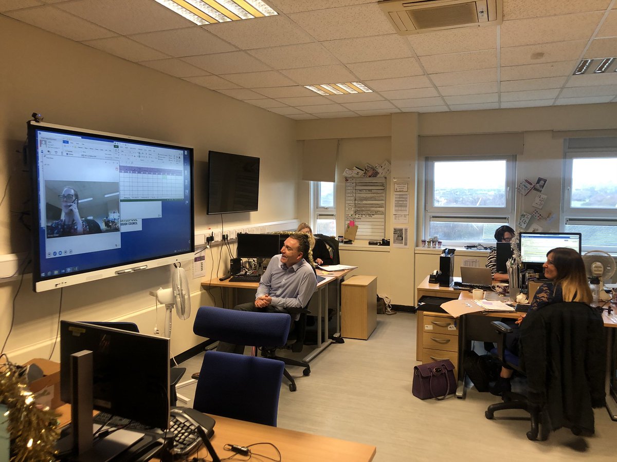 eoincarrollhbc's tweet photo. #iSPA working hard on Christmas Eve, doing what it does best.... supporting patient flow via the integrated discharge team #IDT  @NTeesHpoolNHSFT. Utilising all available tech to bring effective conversations to the next level. #virtualplatforms #virtualfrailty https://t.co/10w9af6auE
