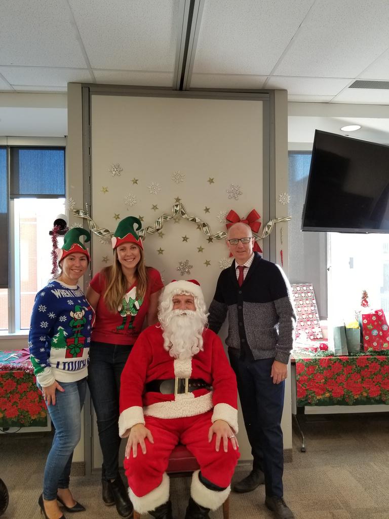 PhilcMorton's tweet photo. Christmas eve at the PSC https://t.co/8NV06pKF28