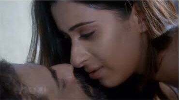 Were Sonica and Aakash right to fall for each other?⠀
#Maaya3 is NOW STREAMING on <a href="/JioCinema/">Jio Cinema</a>⠀
⠀
#Maaya3 #MohitMalhotra #DeepshikhaNagpal #VikramBhatt #KrishnaBhatt #WebShow #VBontheWeb #Thriller #IndianShow #ExtraMaritalAffair⠀