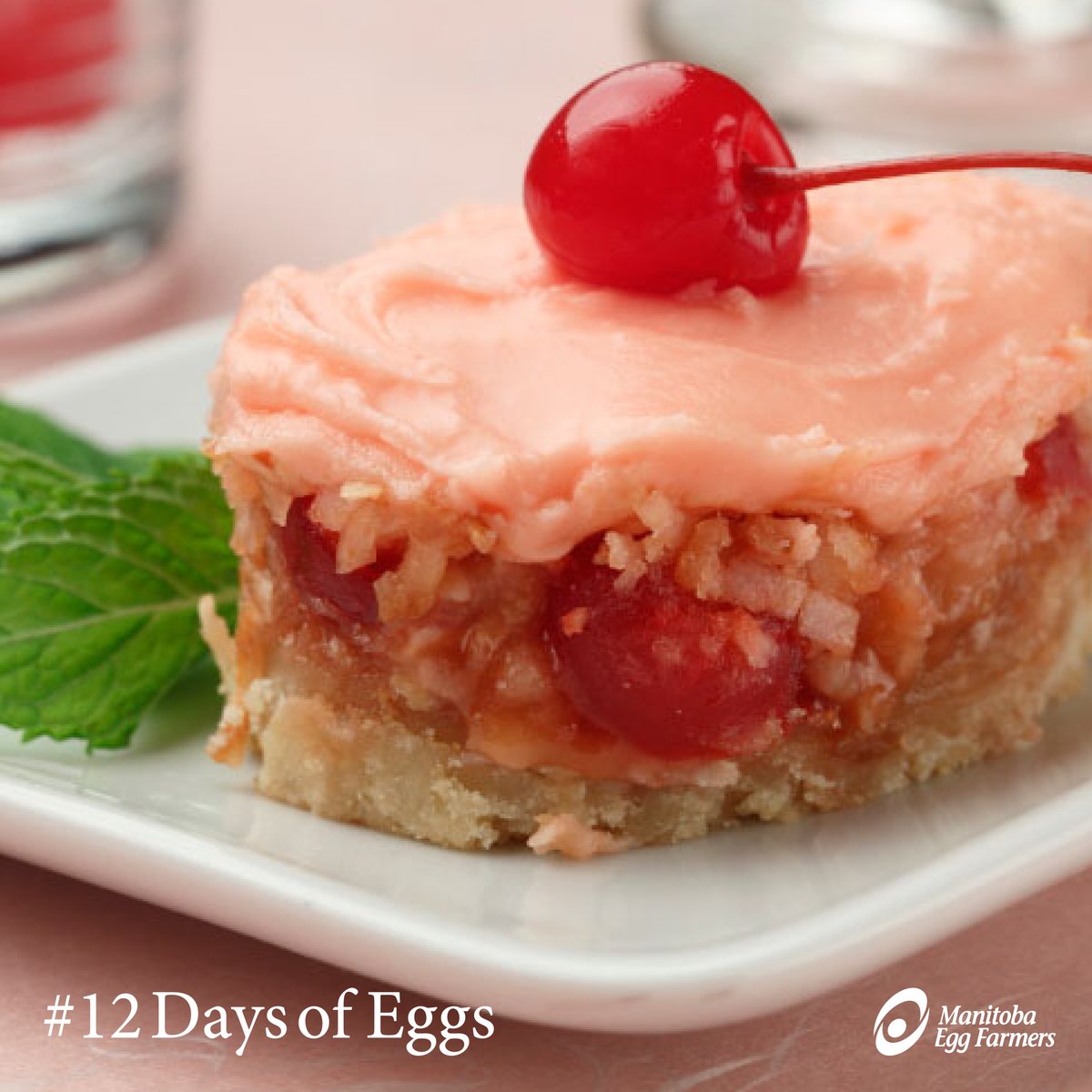 eggsmanitoba's tweet photo. #12DaysofEggs Just 1 day left until Christmas! SANTA’S COMING 🧝 😆 Let's put a cherry on top of all those that are nice this year! We are sharing a dessert made up of a shortbread crust, cherry, coconut filling and topped with cherry icing 🍒 https://t.co/7Vv5dfdLs1 https://t.co/Gde1M9TrDn