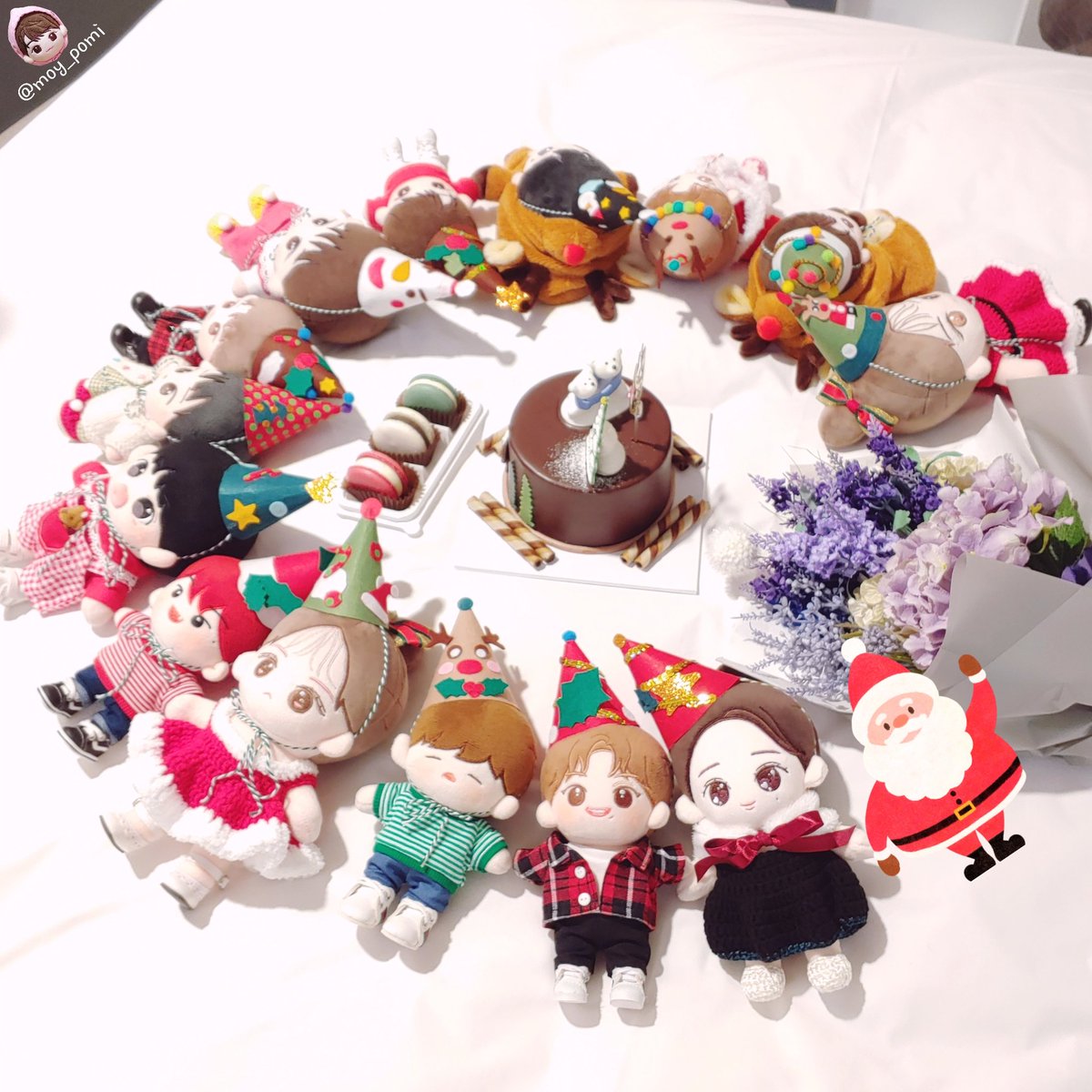 moy_pomi's tweet photo. 이머들 Merry Christmas🎄🎅

#밤톨쥬 #머찐모이 #주연 #주연인형 #학토리 #뽀짝포미 #주학년 #주학년인형 #솜쥬 #밤깅 #링링 #보라린 #베베유 #셍자 #울진이 #찌니 #짼구 #배나잇 #솜뭉치 #인형옷코디 #15cm인형옷 #인형계 https://t.co/EVEH7XDTUd