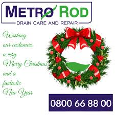MetroRodGlasgow's tweet photo. We're open all through Christmas and New Year so give us a call on 0800 66 88 00 for all you festive drainage needs. Our on-call engineer Allen has just popped into the office to pick up his Santa hat for his Christmas call-outs!! https://t.co/NgYjdGuagD