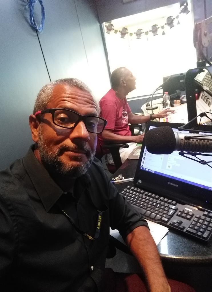 walleys74's tweet image. Encerrando por hoje o "Boa Tarde Clube". Amanhã? Folga! Feliz Natal pra todo mundo! #Simbora #feliznatal2019 #RadioClube