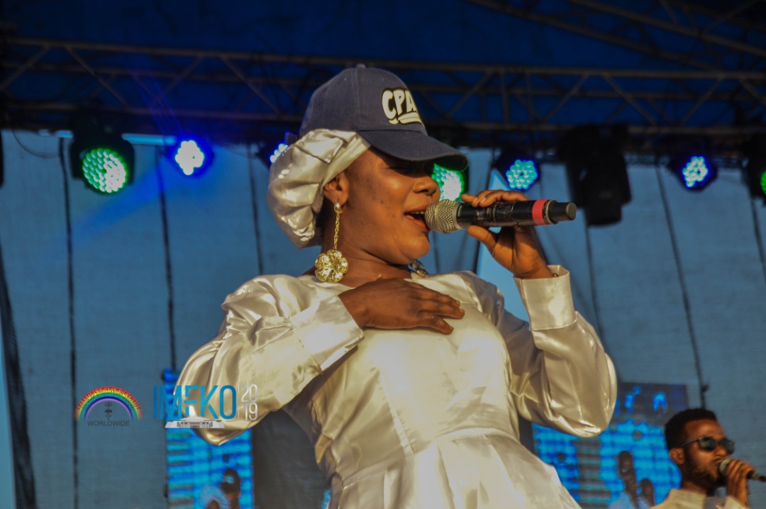 CelestialVisio4's tweet photo. Snippets from the ongoing Festival of praise.
If you're not here you're really missing
 #ImekoXmasConvocation2019 #Imeko2019 #CCCworldwide #celestialMediaTeam #CelestialChurchOfChrist
@Alasepe
@Funmi bakare
@aboki jesu
@mosesharmoney https://t.co/wTolUn4p52