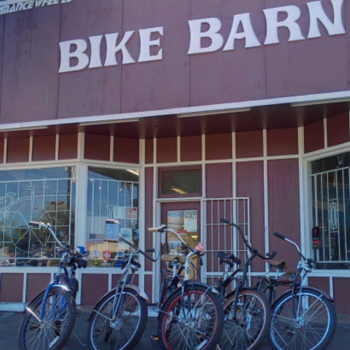 BikeBarnPhoenix's tweet photo. Getting to serve our community is the greatest gift of all. https://t.co/kt4hQEqyAV